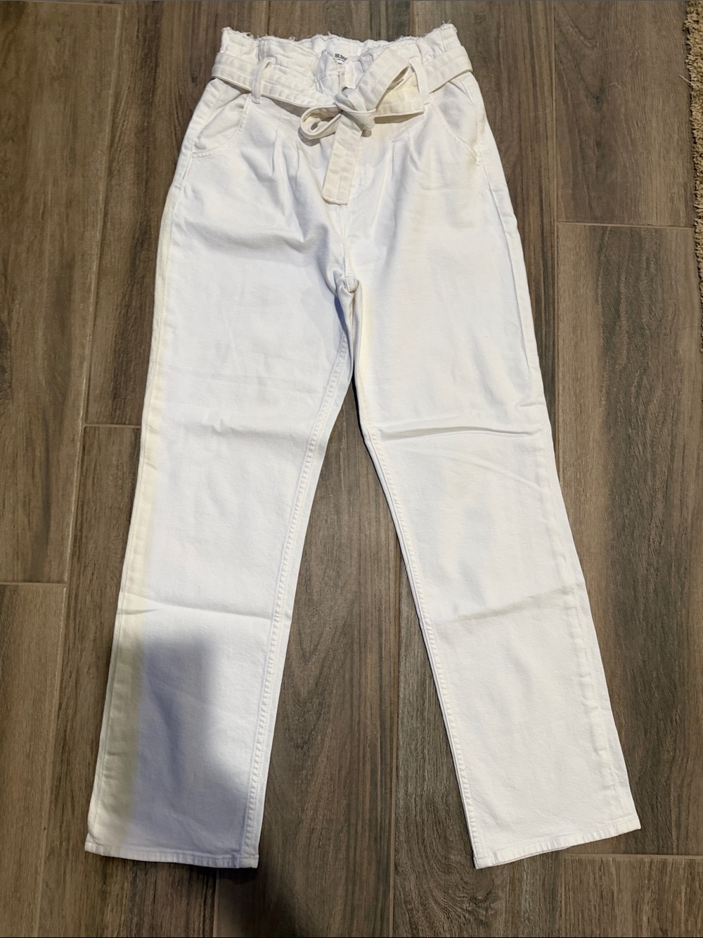 Hudson Jeans White Paperbag Waist Straight Leg Jeans
